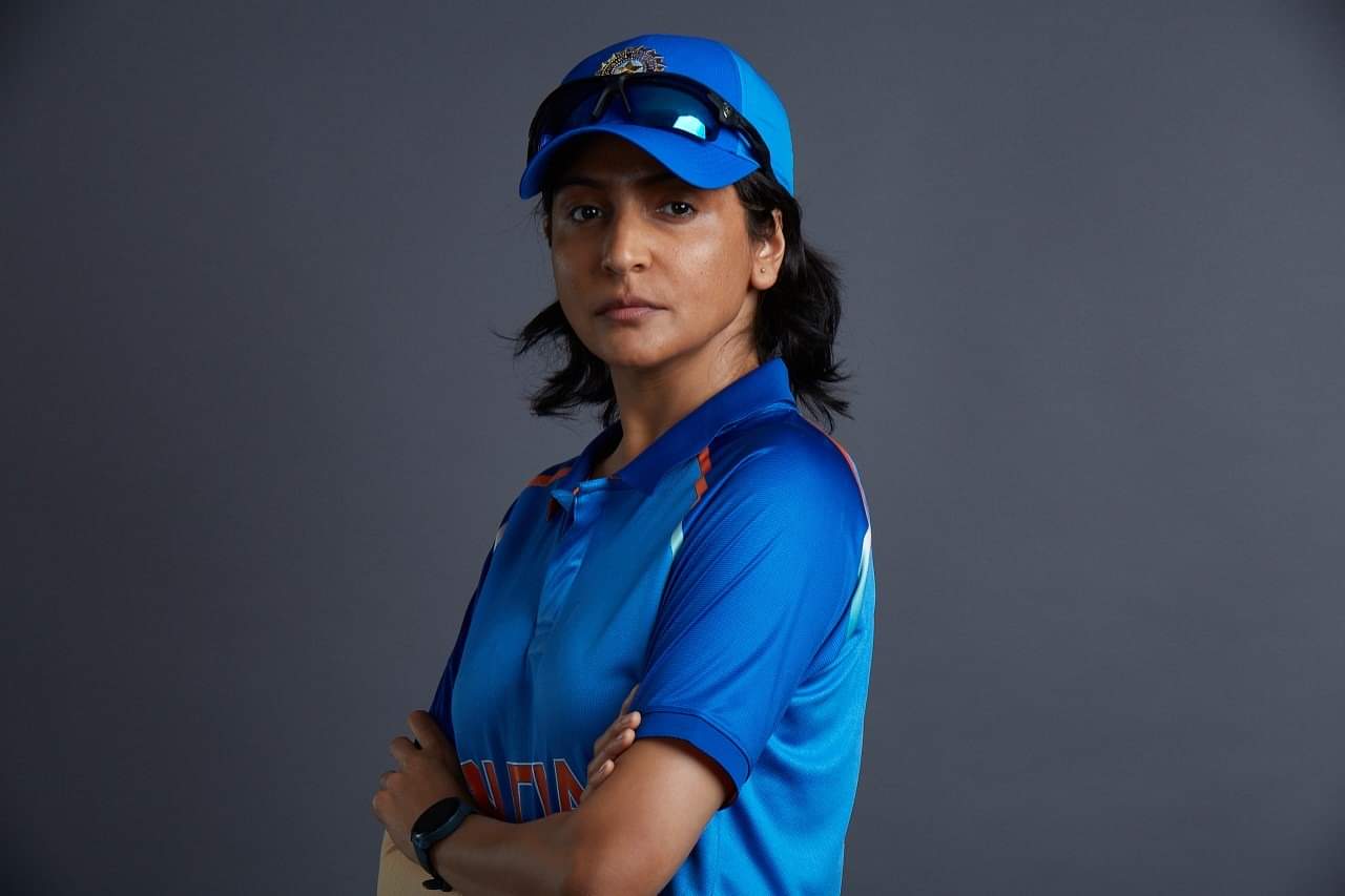 Anushka Sharma: अनुष्का शर्मा ने बोल्ड तस्वीरों से बढ़ाया इंटरनेट का पारा, फैंस बोले-'कोहली भईया कुछ नहीं कहते'? anushka sharma shares latest bold shoot pics see picks