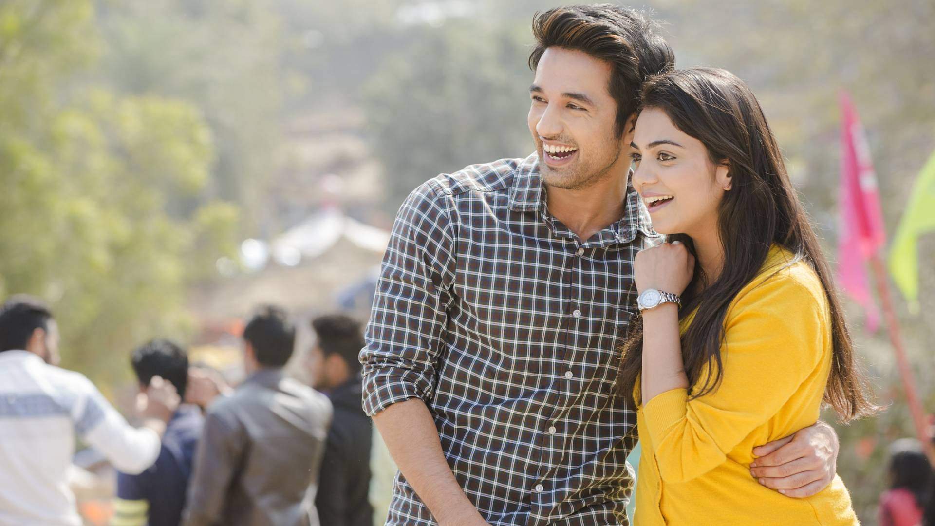 Relationship Tips: पार्टनर से प्यार है या सिर्फ आकर्षण, इन संकेतों से लगाएं पता Relationship Tips: Know These Symptoms to Check Love your Partner or Attraction In Hindi