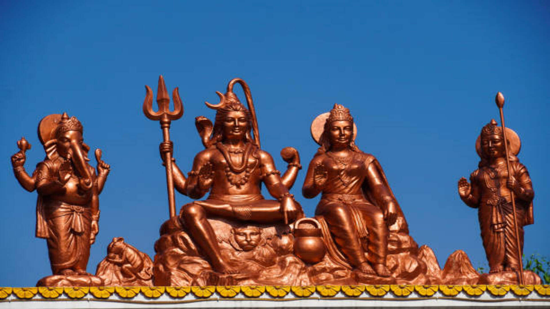 Ashadha Masik Shivratri 2023: कब है आषाढ़ मासिक शिवरात्रि? जानें पूजा विधि और महत्व Ashadha Masik Shivratri 2023 Date Kab Hai Know Puja Vidhi and Importance in Hindi