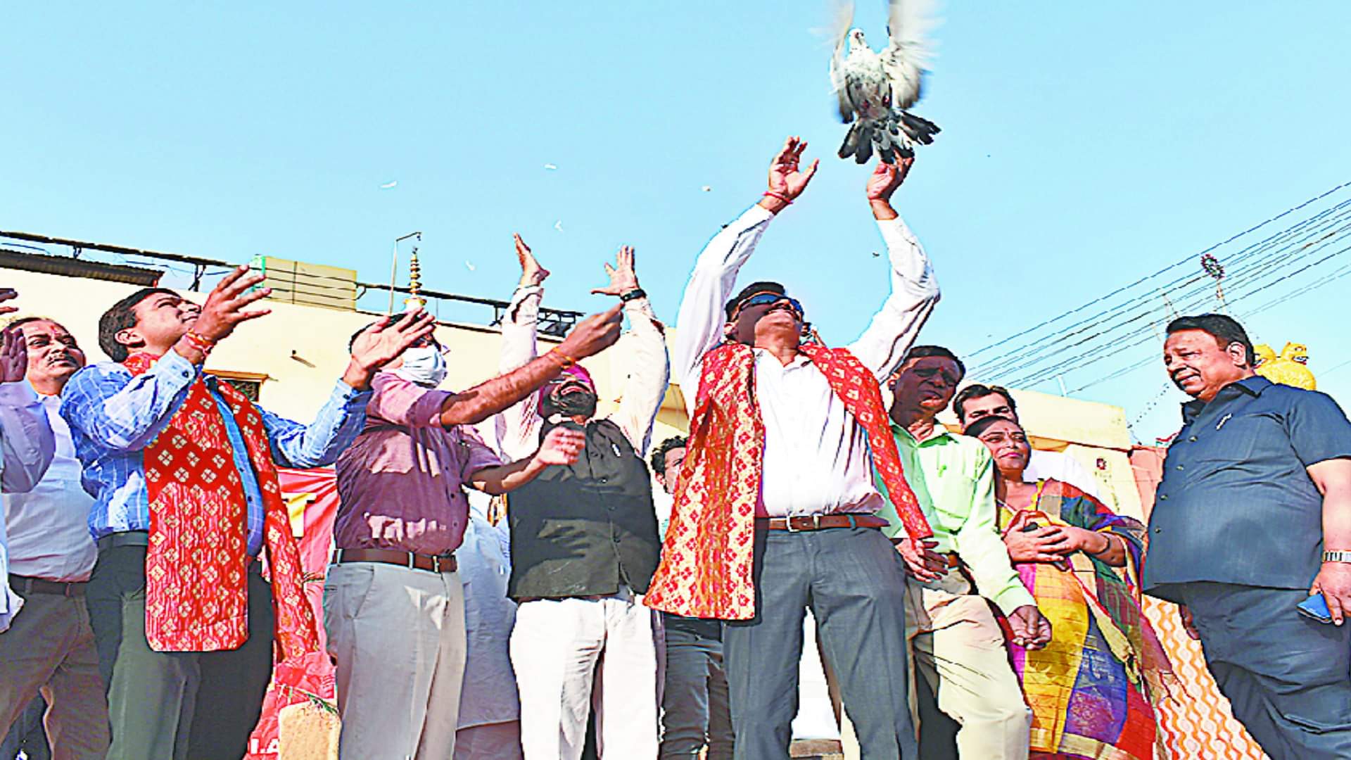 रंगारंग उद्घाटन: दो साल बाद मेरठ के प्रसिद्ध नौचंदी मेले में दिखेंगी रौनकें, इसलिए है खास, देखें तस्वीरें Famous Nauchandi fair of Meerut inaugurated After two years, the will be seen