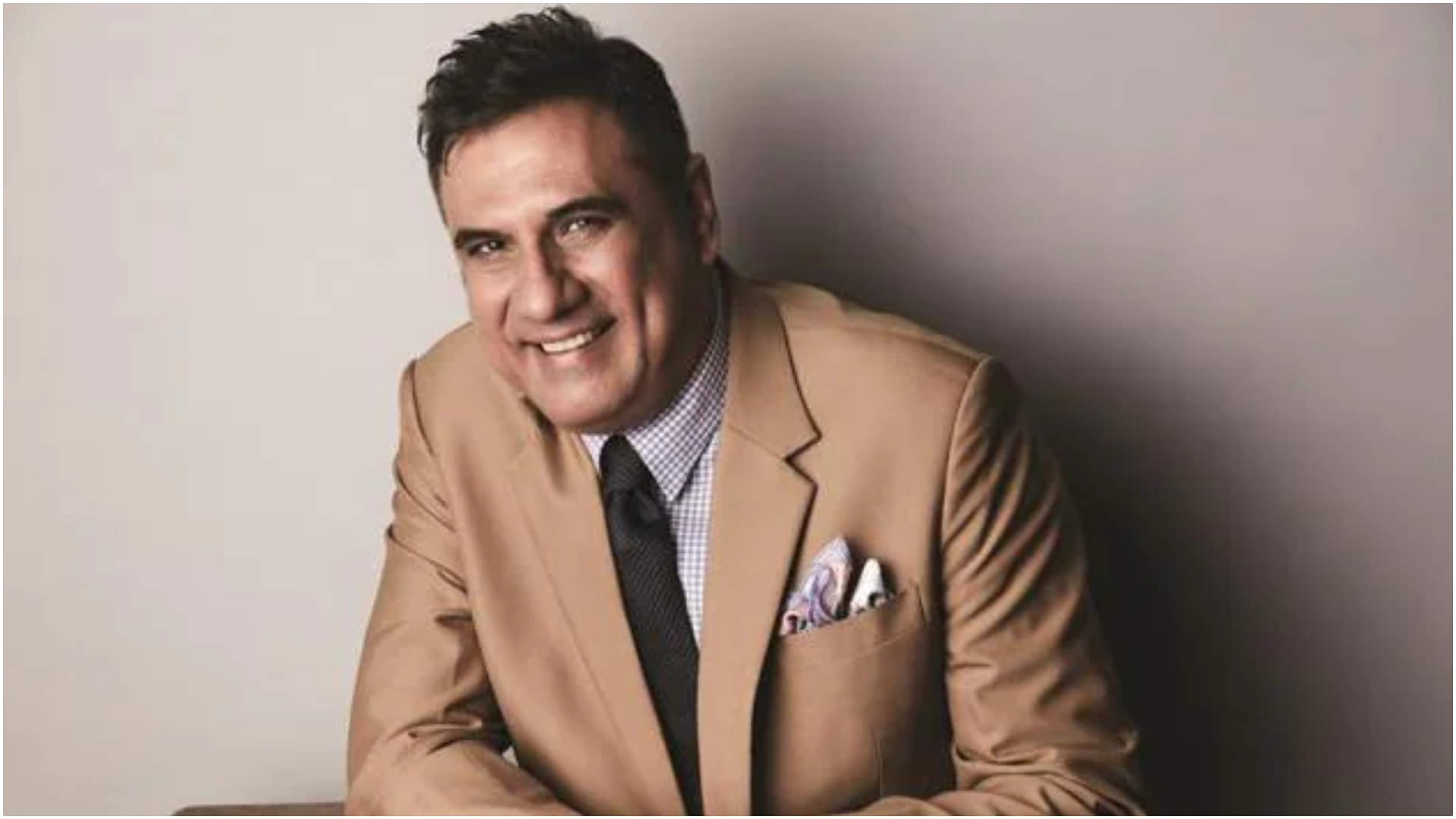Bollywood Unknown Facts: रिलीज के बाद अपनी फिल्में नहीं देखते ये स्टार्स, वजह जानकर रह जाएंगे हैरान Bollywood Actor Who Never Watched Their Own Movies From Kareena Kapoor To Shah Rukh Khan