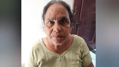 गाजियाबाद: सुबह सैर करने निकली बुजुर्ग महिला से बाइक सवार ने लूटे सोने के कुंडल Ghaziabad bike borne assailant looted golden earrings from old lady in indirapuram