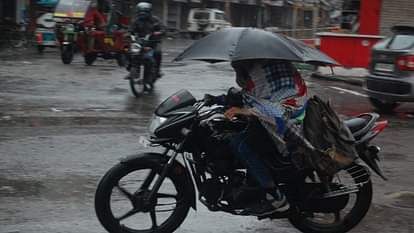 MP Weather Today: प्री-मानसून की बरसात ने दी गर्मी से राहत, आलीराजपुर-बड़वानी-झाबुआ जिलों में भारी बारिश की संभावना MP Madhya Pradesh Weather Update Today: Pre-monsoon rains give relief from heat in Madhya Pradesh, possibility of heavy rain in Alirajpur, Barwani, Jhabua districts