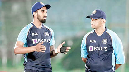 IND vs ZIM: जिम्बाब्वे दौरे के लिए टीम इंडिया में बड़ा बदलाव, कप्तान धवन को बनाया उपकप्तान, इसे सौंपी कमान KL Rahul Named Captain for Team India tour of Zimbabwe for 3 ODIs Series, Shikhar Dhawan Named Vice Captain