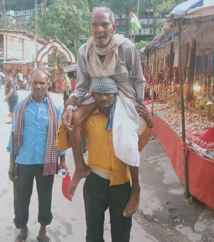 Devotees reached to maa Poornagiri dham.