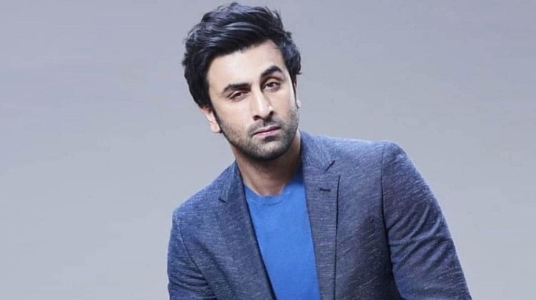 Filmy Wrap: सिद्धू मूसेवाला के आखिरी गाने पर कार्रवाई और अल्लू अर्जुन हुए ट्रोल, पढ़ें मनोरंजन जगत की 10 खबरें Filmy Wrap Sidhu moosewala last song syl removed from youtube allu arjun got trolled Priyanka Chopra abortion rights ruling arjun kapoor celebrated birthday with malaika arora Read 10 news from the entertainment world