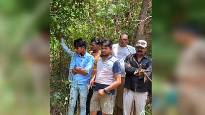 मोहब्बत का खौफनाक अंत: शादी का दिलासा देकर ले गया घर, फिर दोस्त के साथ मिलकर प्रेमिका को दी दर्दनाक मौत, छिपाया शव Boyfriend murder his girl friend for forcing him to marry in bijnor