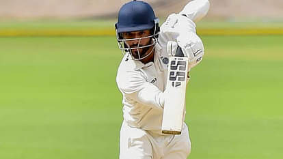 Madhya Pradesh Ranji Champions: पूरे टूर्नामेंट में अजेय रही मध्य प्रदेश की टीम, बंगाल-पंजाब समेत कई चैंपियन टीमों को हराया How Madhya Pradesh became Ranji Trophy 2022 Champions, Road to the finals and all team madhya pradesh defeated in their pathway to maiden title; defeated many champion teams including Mumbai Bengal Punjab