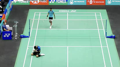 Malaysia Open 2022: वर्ल्ड नंबर-1 से हारकर टूर्नामेंट से बाहर हुई पीवी सिंधु, प्रणय का भी सफर खत्म Malaysia Open 2022: PV Sindhu out of the tournament after losing to World No. 1 Tai Tzu Ying, HS Prannoy also out of the quarterfinals