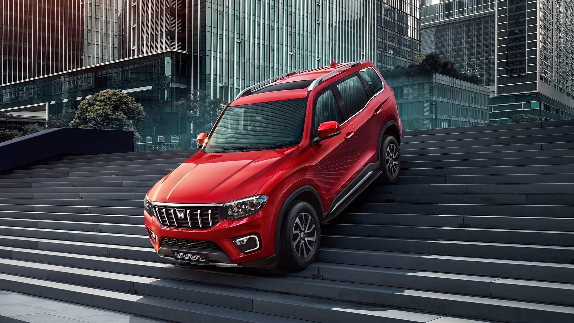 Mahindra Scorpio-N: ओलंपियन गीता फोगाट ने ली स्कॉर्पियो-एन की डिलीवरी, आनंद महिंद्रा ने कही ये बात Olympian wrestler Geeta Phogat takes delivery of 2022 Mahindra Scorpio-N Anand Mahindra welcomes