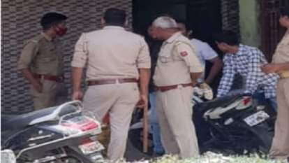 Meerut: बंद मकान को निशाना बनाया, कैश व सोना चांदी के जेवरात कर दिए साफ Meerut: Theft in a closed house, cash and gold, silver jewelery cleaned