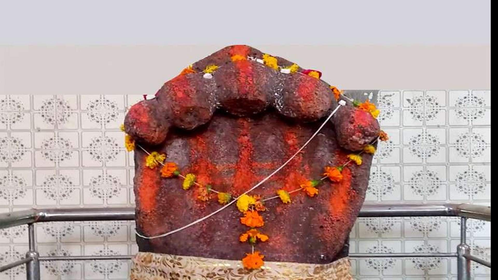 MP के नाग मंदिर: शिव के छोड़े गए नाग के यहां आज भी होते हैं दर्शन, रेहली में मानवरूप में विराजमान हैं नागदेवता Famous Nag Devta Temple in Madhya Pradesh to Visit on Nag Panchami 2022 Know More