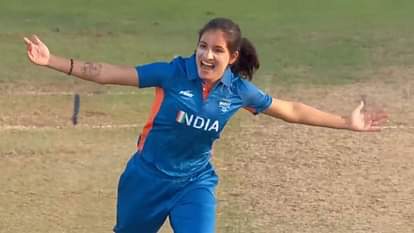 Women's T20I Rankings: रेणुका करियर की सर्वश्रेष्ठ रैंकिंग 18वें नंबर पर पहुंचीं, जेमिमा भी शीर्ष-10 में शामिल ICC Women's T20I Rankings Renuka Singh reaches career best ranking Jemimah Rodrigues also in top 10