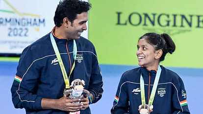CWG: टेबल टेनिस स्टार शरत कमल ने कॉमनवेल्थ गेम्स में किया कमाल, पाकिस्तान समेत 56 देशों से ज्यादा स्वर्ण जीते Achanta Sharath Kamal Scripts Unique Record in CWG 2022, Wins More Gold Than 56 Countries including Pakistan