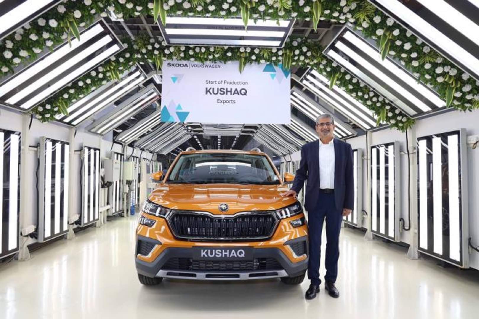 Skoda Kushaq SUV: मेड-इन-इंडिया स्कोडा कुशाक एसयूवी का वैश्विक बाजारों में शुरू हुआ निर्यात, जानें डिटेल्स Skoda Auto India commences export of made-in-India Kushaq mid-size SUV to global markets News in Hindi