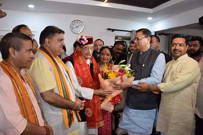 BC Khanduri Birthday: सीएम और स्पीकर समेत कई नेताओं ने दी पूर्व सीएम को बधाई, बेटी ने किया हवन-यज्ञ Uttarakhand Former CM BC Khanduri Birthday Today