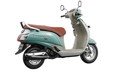 Suzuki Access 125: सुजुकी ने एक्सेस 125 के लिए लॉन्च किया नया डुअल टोन कलर वैरिएंट, जानें कीमत और फीचर्स Suzuki Motorcycle India launches new colour variant for Suzuki Access 125 scooter News in Hindi