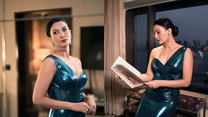 Gauahar Khan: गरबा मुस्लिम विवाद में हुई गौहर खान की एंट्री, न्यूज एंकर और ट्रोल्स को लिया आड़े हाथों Gauahar Khan reacted on controversy over muslim entry ban in garba and backlashed social media users