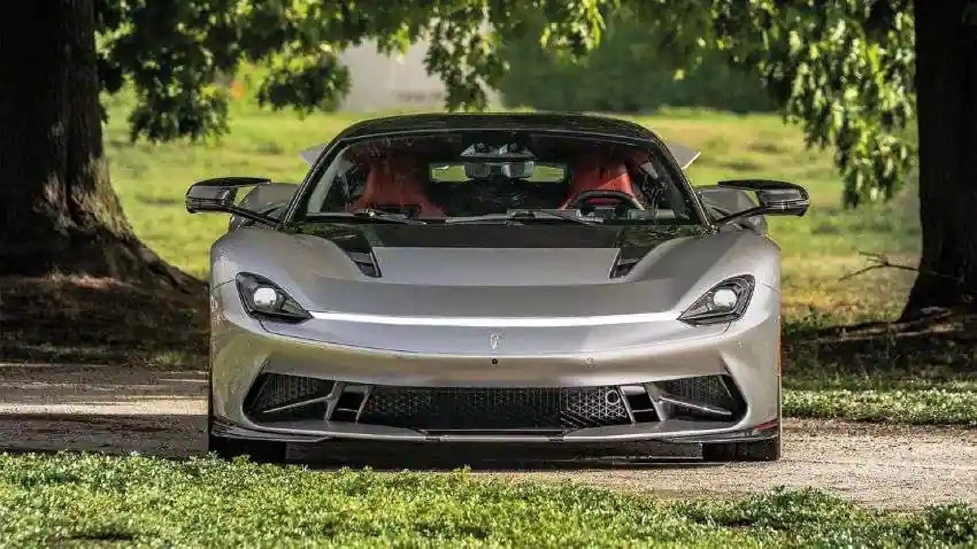 Pininfarina Battista: आनंद महिंद्रा की कंपनी ने शुरू की इस बेहद पावरफुल हाइपरकार की डिलीवरी, जानें खूबियां automobili pininfarina battista hypercar deliveries start Anand Mahindra tweet it's time for quiet celebration