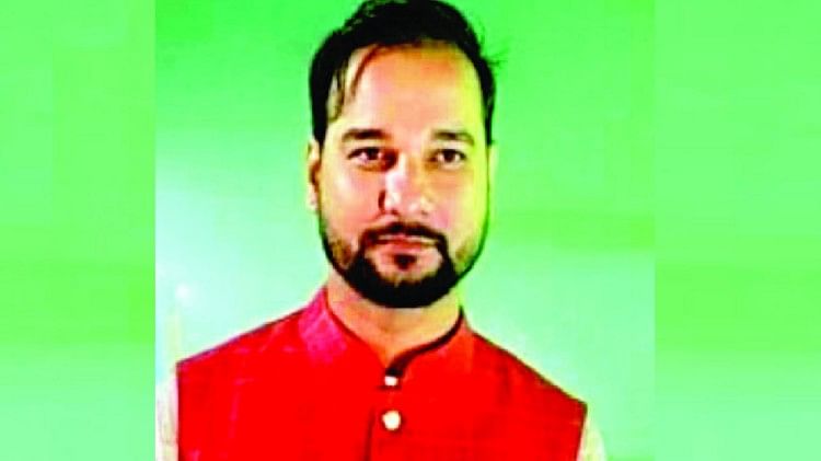चारों मरेंगे... ऐसा ही हुआ, हादसे के समय 230 किलोमीटर प्रति घंटा थी बीएमडब्ल्यू की रफ्तार, FB लाइव से खुलासा Pics of BMW and a container accident in Sultanpur.