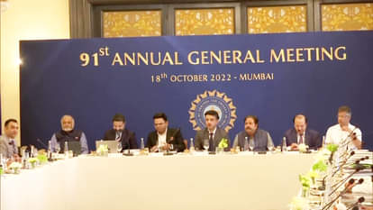 BCCI AGM 2022: बीसीसीआई के 36वें अध्यक्ष बने रोजर बिन्नी, जानें अन्य पदों के लिए किन नामों पर लगी मुहर BCCI Annual General Meeting LIVE Updates BCCI New President Announcement Roger Binny Sourav Ganguly News