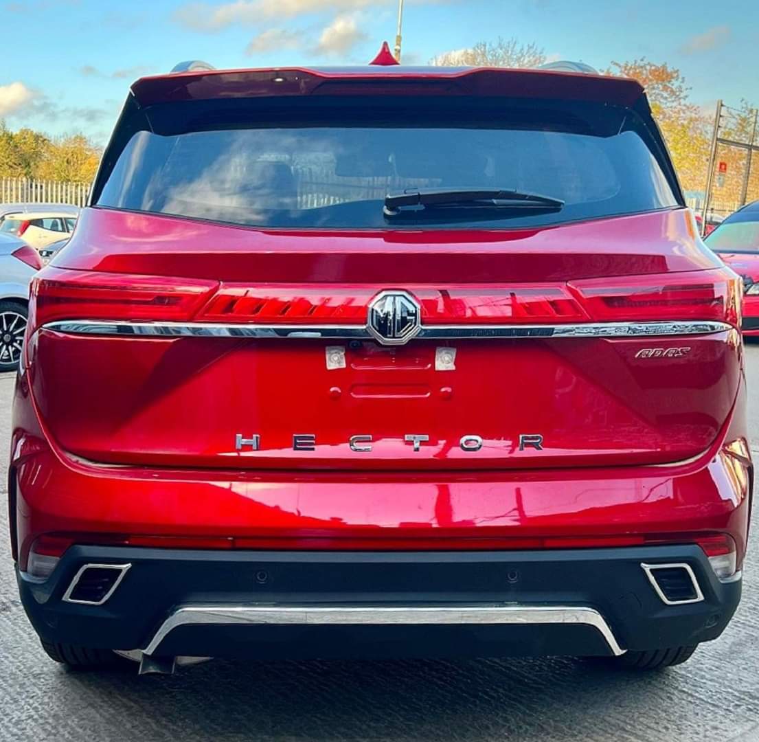 MG Hector Facelift 2023: लॉन्च से पहले नई एमजी हेक्टर फेसलिफ्ट की तस्वीरें हुईं लीक, सामने आया लुक और डिजाइन 2023 MG Hector Facelift SUV Exterior Look and Design leaks ahead of Official Launch News in Hindi