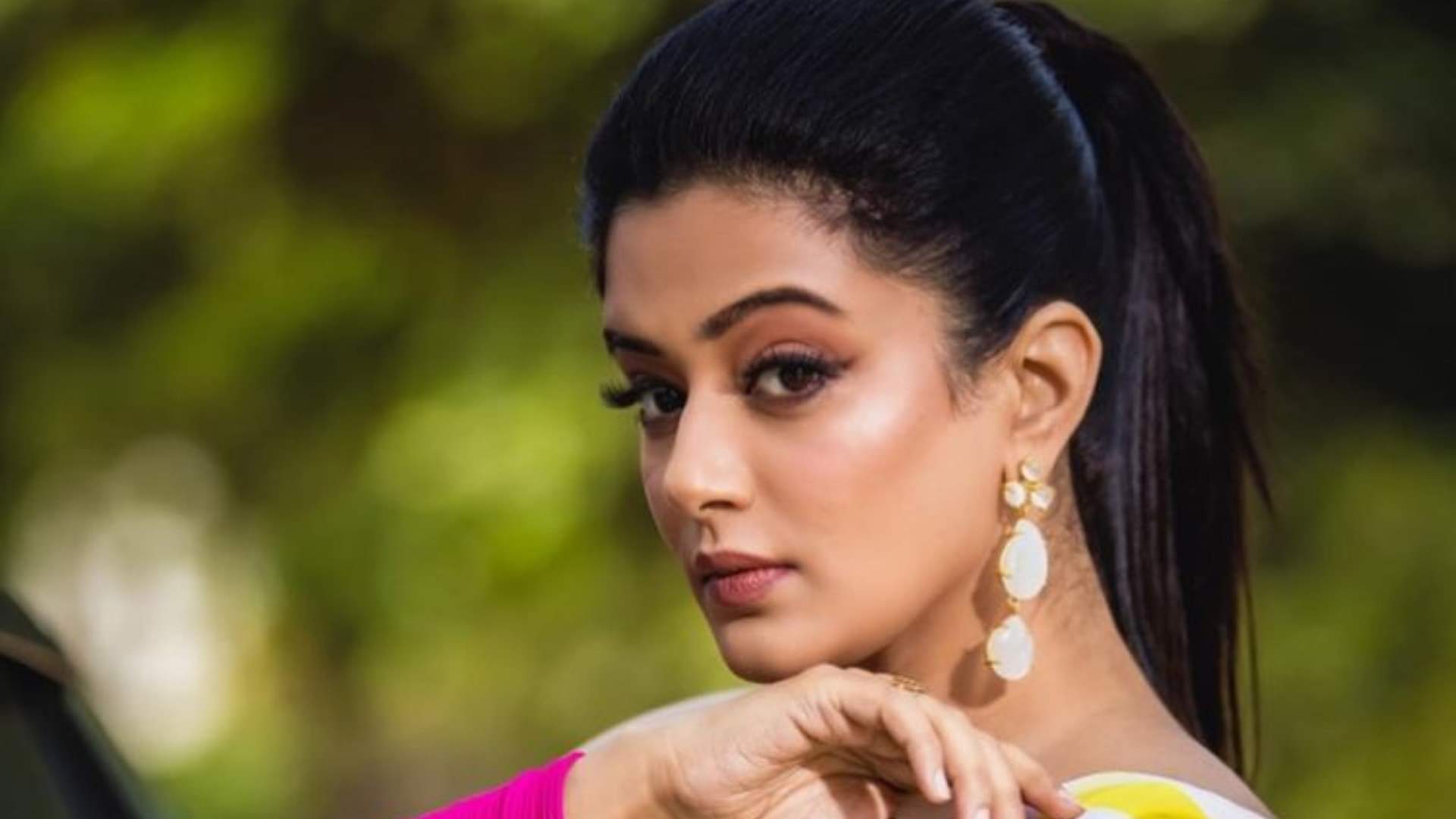 Priyamani: प्रियामणि ने किंग खान को बताया अपना क्रश, साझा किया अभिनेता संग काम करने का अनुभव Jawan Actress Priyamani said she had a crush on Shah Rukh Khan and actress is happy to work with him twice