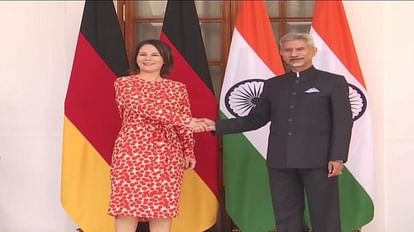 जर्मनी की विदेश मंत्री बेयरबॉक ने दिल्ली में की विदेश मंत्री जयशंकर से मुलाकात