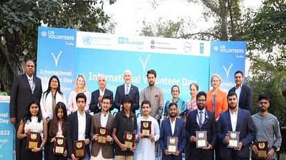 वी-पुरस्कारों के पांचवें संस्करण में, देश भर के 10 युवा सामाजिक परिवर्तन-निर्माताओं को सम्मानित किया