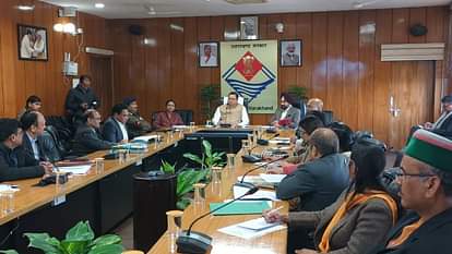 Cabinet Decision: सरकारी कॉलेज और विवि के मेधावी छात्रों को छात्रवृत्ति की सौगात, योजना को मिली मंजूरी Cabinet decision scholarship Gift to meritorious students of Government College-University Uttarakhand News