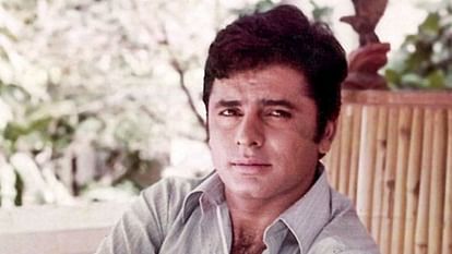 Sanjay Khan Birthday: मुस्लिम होकर भी हनुमान भक्त कैसे बने संजय? जन्मदिन पर जानें उनसे जुड़े अनसुने किस्से Sanjay Khan birthday why he reach Hanuman temple after getting scorched in fire know unheard stories Disprj