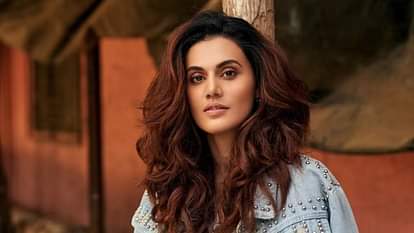 Taapsee Pannu: तापसी पन्नू का रैंप वॉक करते हुए पुराना वीडियो वायरल, नेटिजंस ने किया जमकर ट्रोल Taapsee Pannu Old Video Miss India Ramp Walk Viral Netizens compared it to Kangana Ranaut Fashion Movie