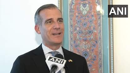 US Student Visa: यूएस छात्र वीजा अपने उच्चतम स्तर पर, अमेरिकी राजदूत बोले- हर पांच में से एक भारतीय US Student Visa to Indians at Highest in History One out of every 5 US student visas for India