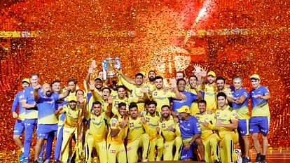 MS Dhoni: घुटने की चोट को लेकर डॉक्टर से मिलेंगे धोनी, CSK के सीईओ ने कहा- वह संन्यास के बारे में नहीं सोच रहे MS Dhoni Knee Surgery Treatment Done Succefully in Mumbai’s Kokilaben Hospital Know Report