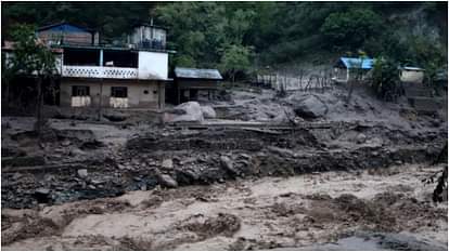 Flash Flood: हिमाचल में आई अचानक बाढ़ ने तबाही मचाई, जानें क्या होती है फ्लैश फ्लड और इसने कब-कब बरपाया कहर Floods in Himachal Pradesh Today Caused Havoc, Know What Flash Flood Is And When It Caused Disaster In India