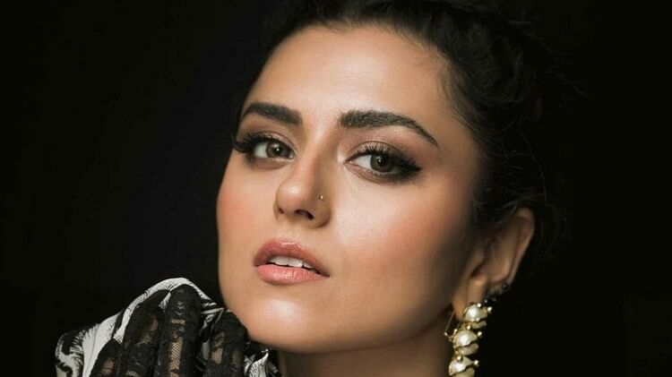 Ridhi Dogra: सलमान से डर और शाहरुख से प्यार, रिद्धि डोगरा ने सुपरस्टार्स संग काम करने का अनुभव किया साझा Ridhi Dogra Shares Experience Of Working With Jawan Star Shah Rukh Khan And tiger 3 actor Salman Khan