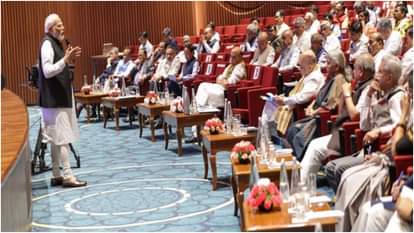 Cabinet Meeting: पीएम मोदी की अध्यक्षता में मंत्रिपरिषद की बैठक, 2024 के लोकसभा चुनाव की रणनीति पर हुई चर्चा Council of Ministers meeting chaired by PM Modi today