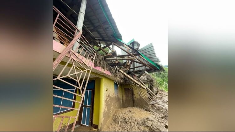 Heavy rain and landslide damage houses in Chaupal Rohru and Rampur Bushahar