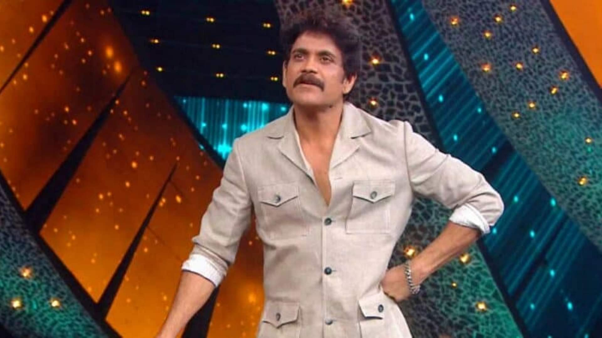 South Actors: इन साउथ सितारों का प्यार पर नहीं चला कोई जोर, किसी ने दो तो किसी ने रचाई तीन शादी South Superstar Who Has Done More Than 2 Marriages akkineni nagarjuna Kamal Hasan Prakash Raj