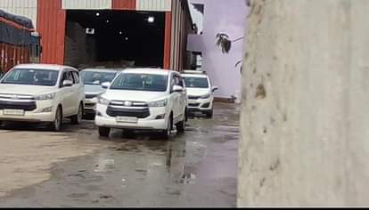IT Raid : महाराष्ट्र, बंगाल, असम समेत बिहार के दो शहरों में आयकर का धावा; इस व्यवसायी घराने को किया टारगेट Income tax raid in two cities of Bihar including Maharashtra, Bengal, Assam, Darbhanga, Samastipur Businessman
