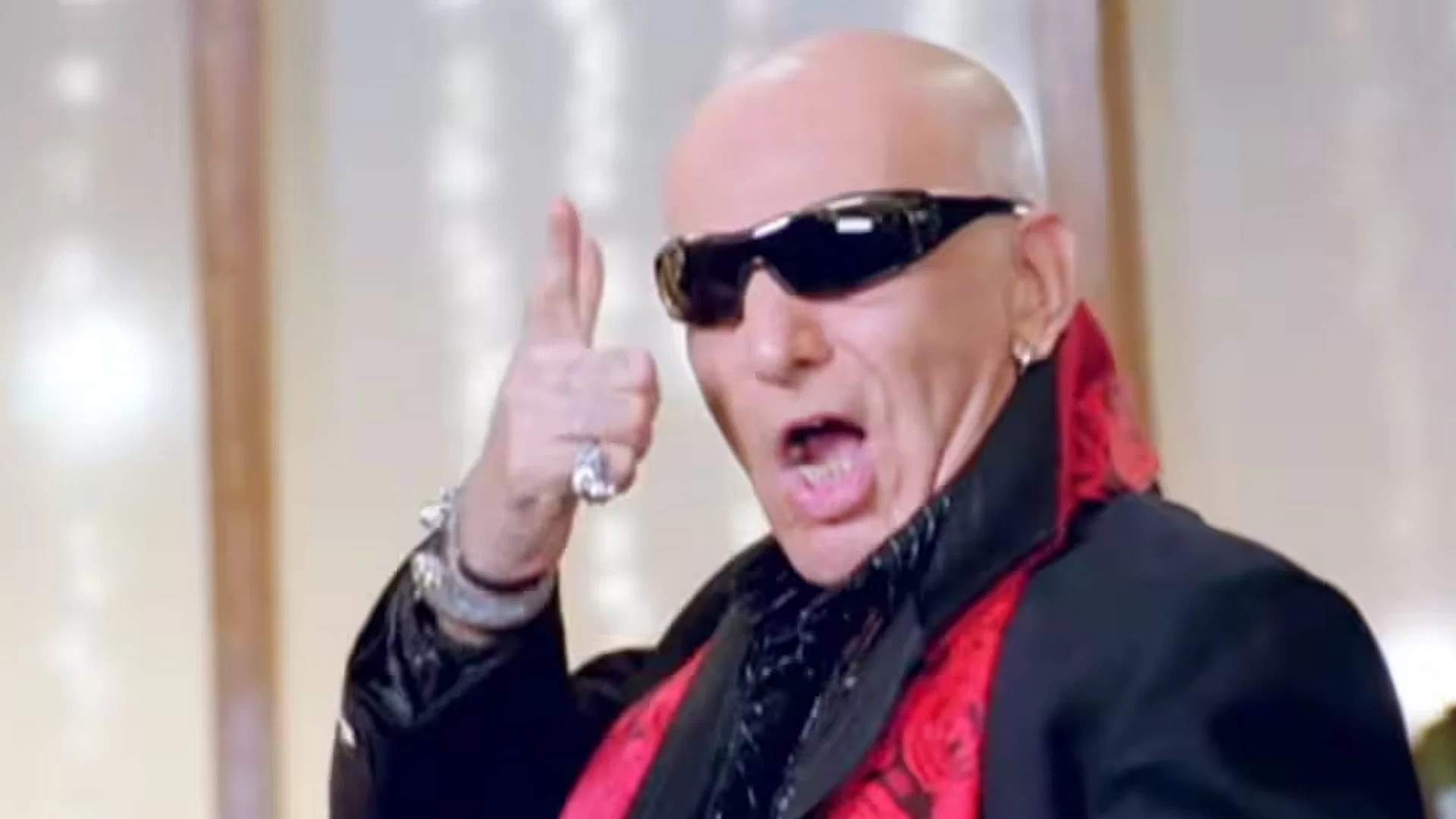 Feroz Khan Birthday: हीरो से ऐसे खूंखार खलनायक बने फिरोज खान, उनके राजसी अंदाज ने वर्षों किया बॉलीवुड पर राज Feroz Khan Birthday know about Qurbani Prem Aggan Welcome Movie actor career and life story