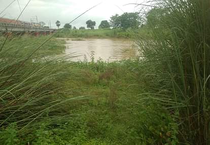 Railway Station : अनूठा स्टेशन, जहां साल में 15 दिन ही ठहरती है ट्रेनें, दूसरा अजूबा- वापसी में सफर बेटिकट Bihar News : GK Question of unique railway station only for 15 days stoppage in a year, without return ticket