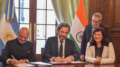 India-Argentina: भारत-अर्जेंटीना ने सामाजिक सुरक्षा समझौते पर हस्ताक्षर किए, दूतावास ने जारी किया बयान India, Argentina sign Social Security Agreement