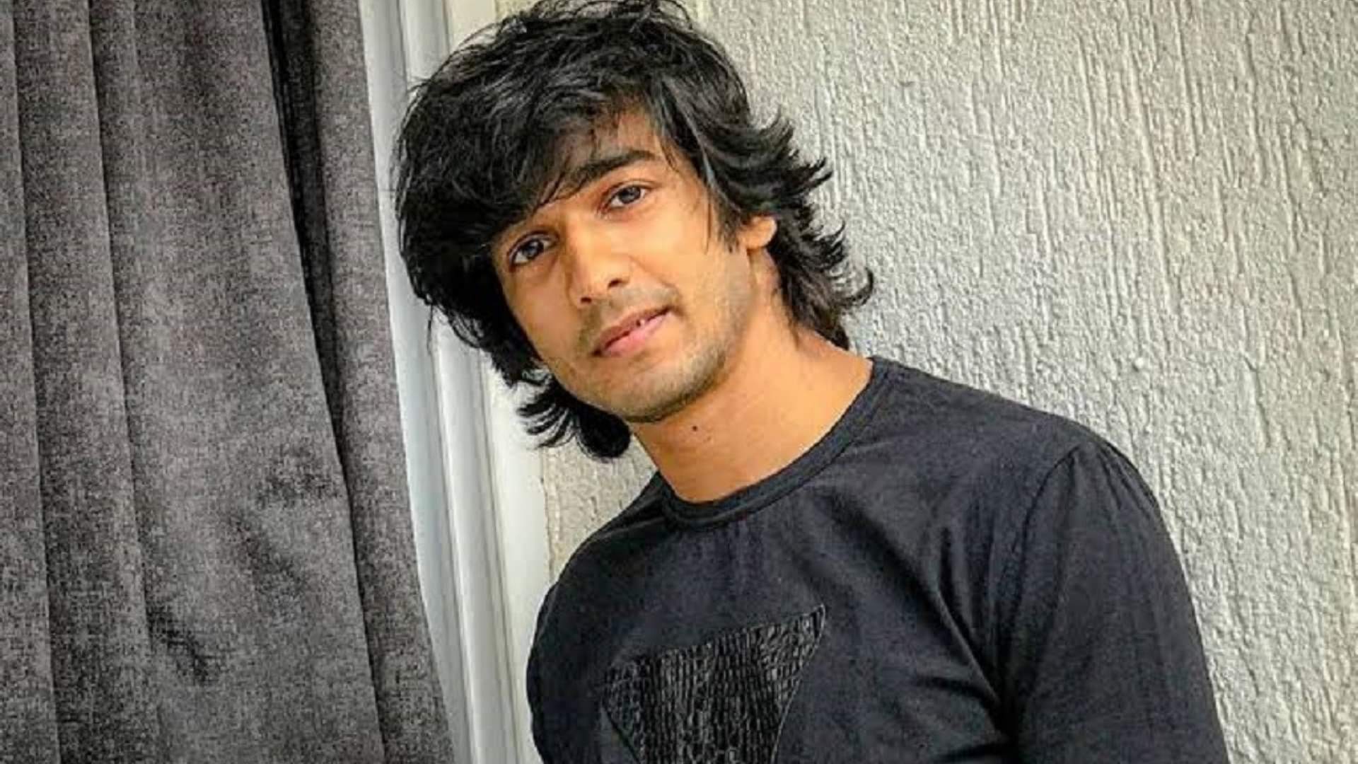 Shantanu Maheshwari: आलिया भट्ट के हीरो की आई मुफ्त वाली सीरीज, भंसाली कैंप से जुड़ने की हाइप रही बेअसर Gangubai Kathiawadi actor Shantanu Maheshwari new series Tooth Pari on amazon mini tv read here