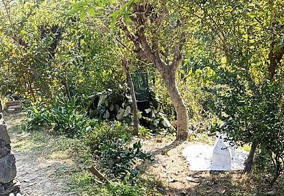 Leopard Terror: सिंगली में सुबह से पसर जाती है खौफ की चादर, शाम चार बजते ही लग जाता है 'कर्फ्यू' Leopard Terror People In Fear in Singli every morning curfew is imposed at 4 pm