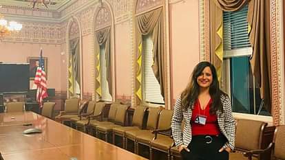 USA: अमेरिकी कांग्रेस का चुनाव लड़ रहीं कश्मीरी क्रिस्टल कौल, बोलीं- सिख मूल्यों में मेरा गहरा विश्वास Indian American Krystle kaul running for us Congress election says inspired by sikh notion of oneness