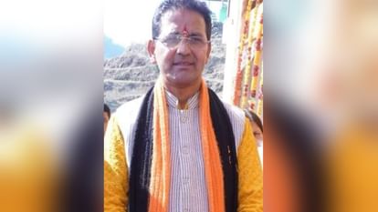 उत्तराखंड कांग्रेस को बड़ा झटका: बदरीनाथ विधायक भाजपा में हुए शामिल, एक और वरिष्ठ नेता ने छोड़ी पार्टी Uttarakhand Politics News: Congress Leader Dhan Singh Negi Badrinath Mla Resigns From Party in Tehri Lok Sabha
