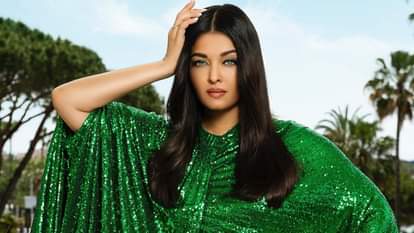 Aishwarya Rai Bachchan: आखिर दिल्ली हाईकोर्ट क्यों पहुंचीं फिल्म अभिनेत्री ऐश्वर्या, जानें क्या है पूरा मामला Aishwarya Rai Bachchan moves delhi high court for misuse Image and AI-Generated
