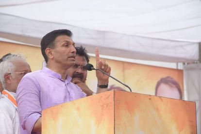 MP LS Election: सतना सांसद से जीतू पटवारी ने पूछे पांच सवाल, कहा- बताएं 20 वर्षों की सांसद निधि से क्या हुआ? MP LS Election: सतना सांसद से जीतू पटवारी ने पूछे पांच सवाल, कहा- बताएं 20 वर्षों की सांसद निधि से क्या हुआ?
