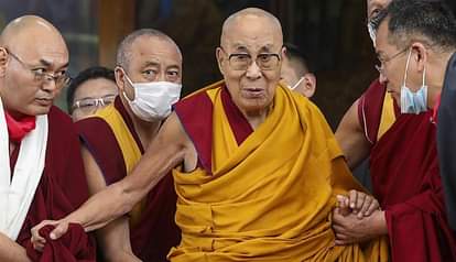 तिब्बत से धर्मशाला: राजनीतिक उतार-चढ़ाव की साहसी आध्यात्मिक यात्रा From Tibet to Dharamsala: The Dalai Lama historic journey